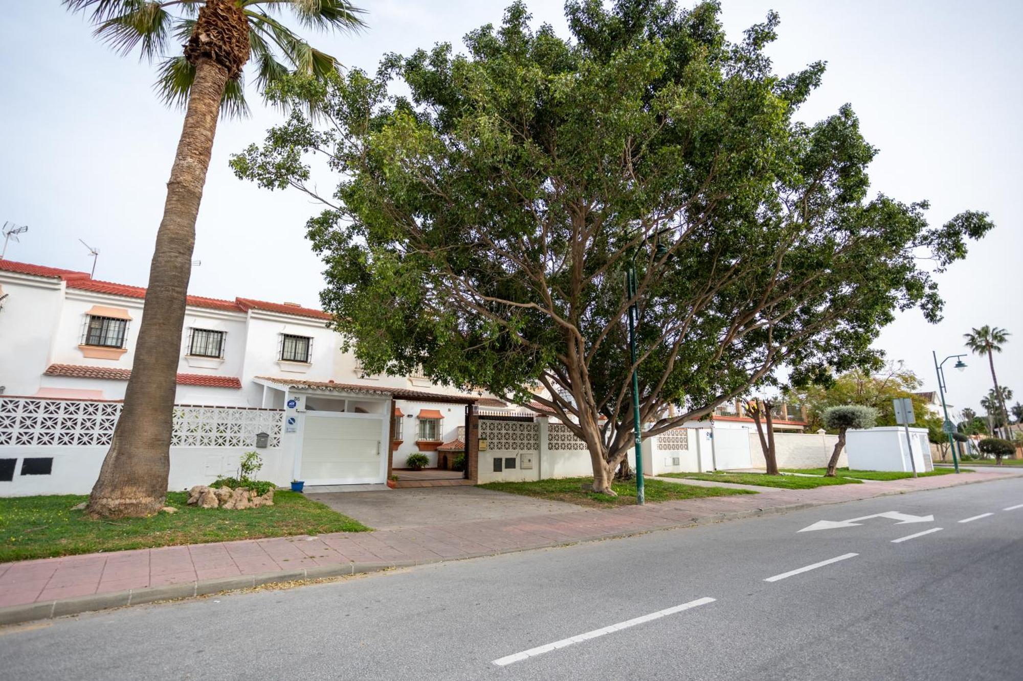 Ferienhaus Casa En Guadalmar Malaga, Naturaleza Y Playa *