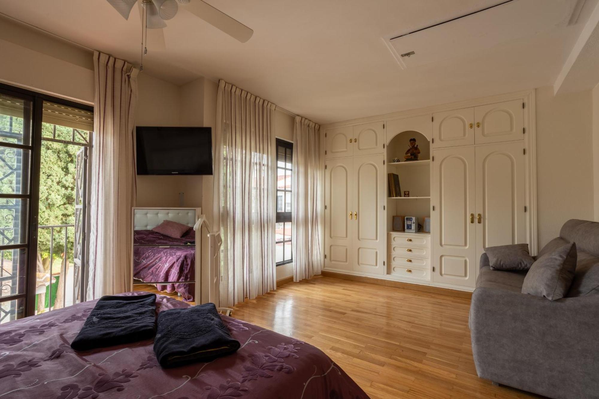 Vakantiehuis Casa En Guadalmar Malaga, Naturaleza Y Playa *