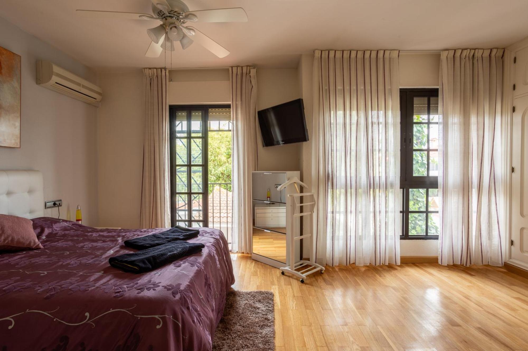 Casa En Guadalmar Malaga, Naturaleza Y Playa Vakantiehuis